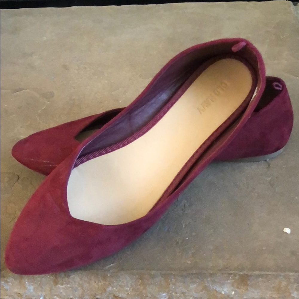 Old navy flats worn once